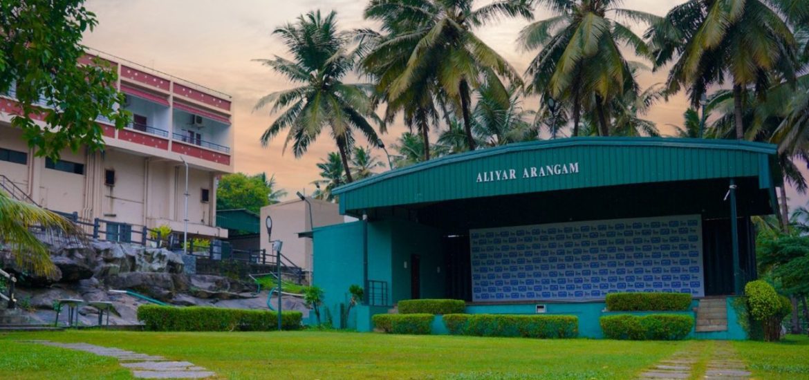 outdoor weddings in Pollachi